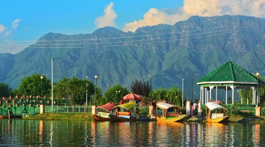 best holiday packages for kashmir